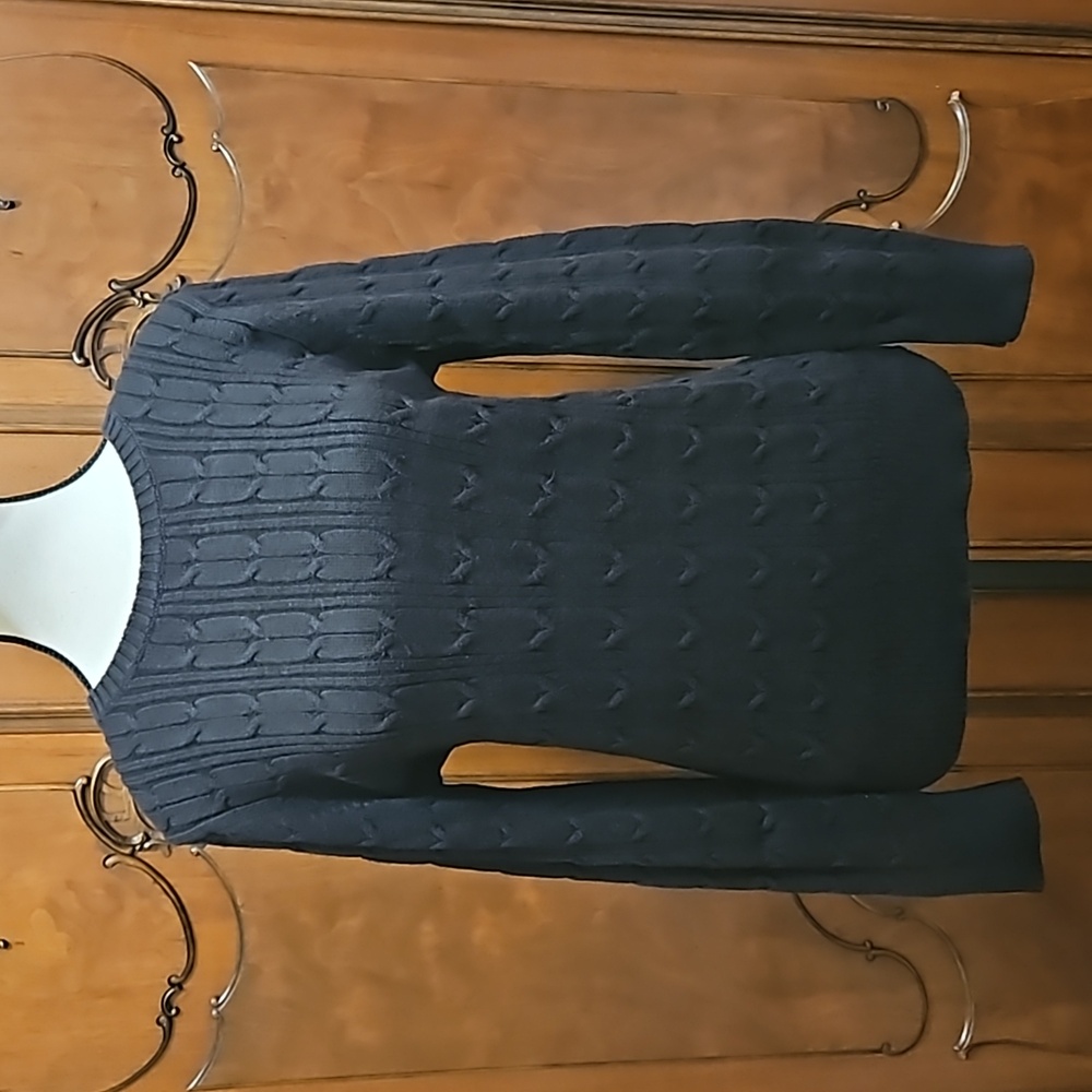 St Johns Bay Cable Knit Sweater Slight Scoop Neck Size Small Black Cotton Blend
